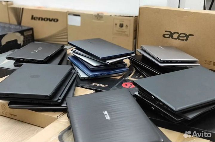 Ноутбуки Продаются в Связи с