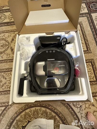 Робот пылесос samsung vr7000