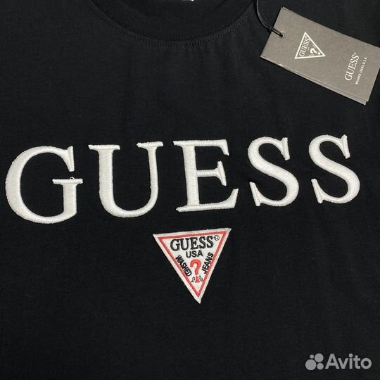 Футболка guess