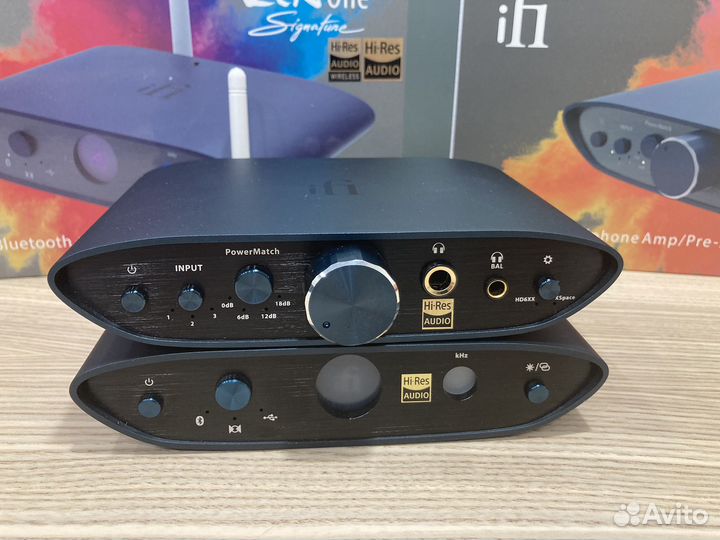 Цап + усилитель iFi audio ZEN Signature Blue