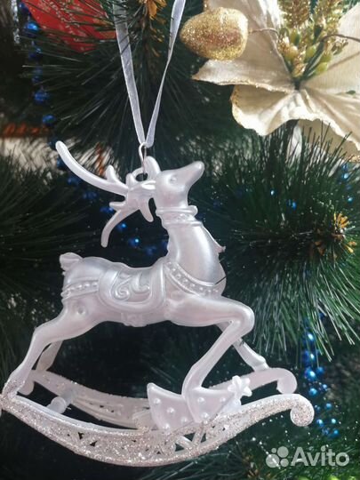 Новогодние игрушки новые