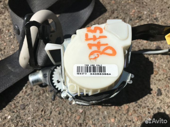 Ремень безопасности передний правый Escalade