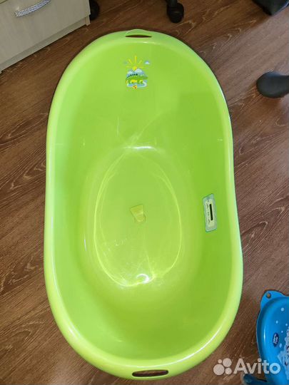 Ванночка для купания с горкой
