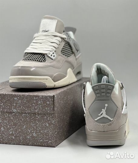 Кроссовки Nike Air Jordan 4 Retro