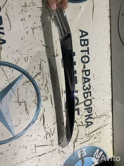 Mercedes W205 AMG Дорест молдинг бампера перед LH