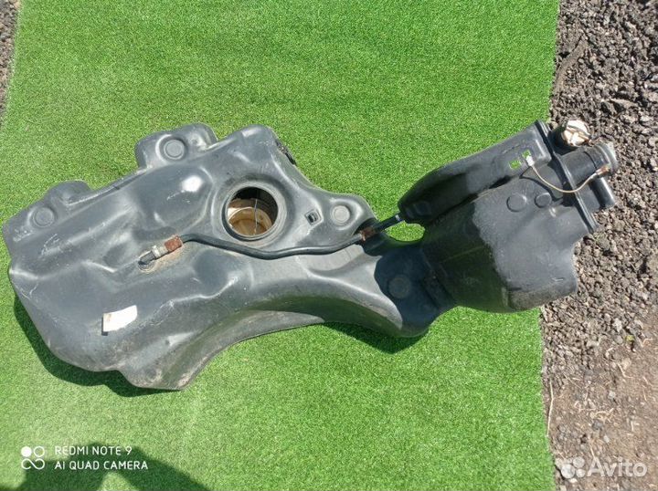 Бак топливный Бензобак Volkswagen Passat B5