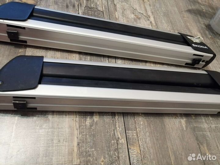 Держатель лыжного снаряжения