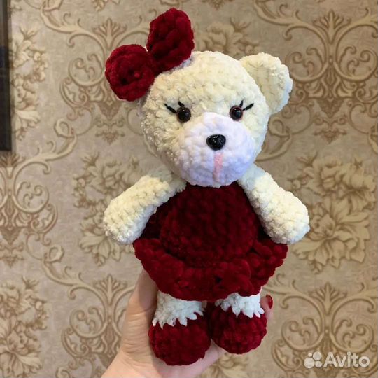 Плюшевый медведь