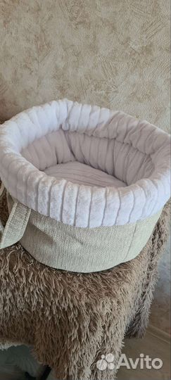 Лежанка для кошек