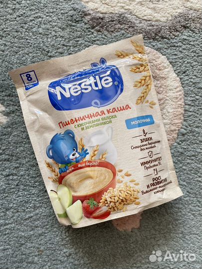 Каша nestle молочная с яблоком и земляникой