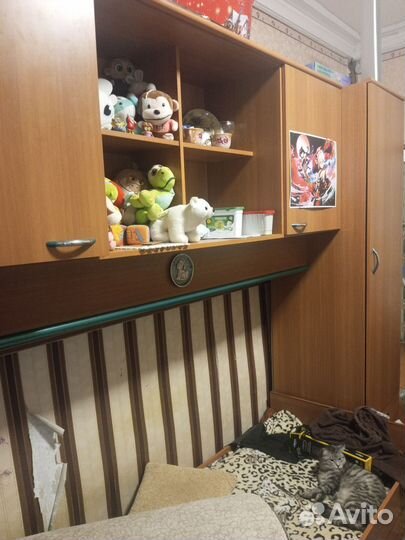 Шкаф стенка