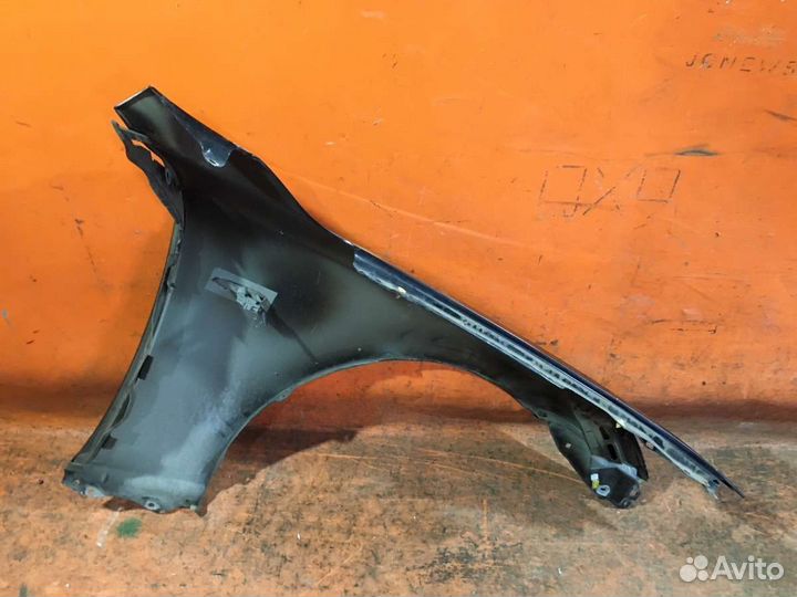Крылья передние Lexus Is250 GSE20