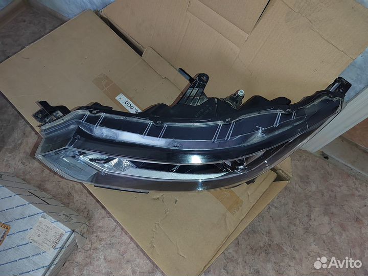 Фара левая Nissan Qashqai 2 2019 2020 2021