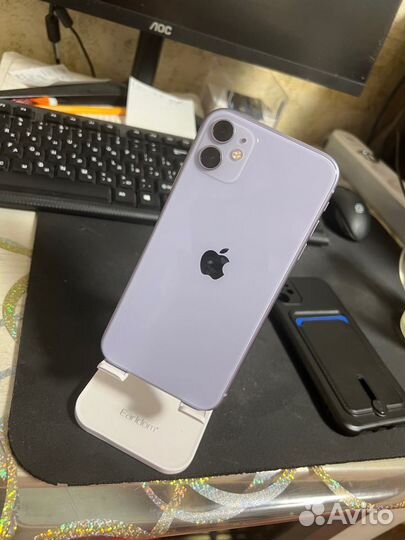 iPhone 11, 64 ГБ