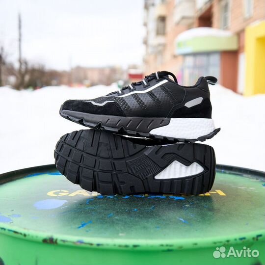 Кроссовки Adidas