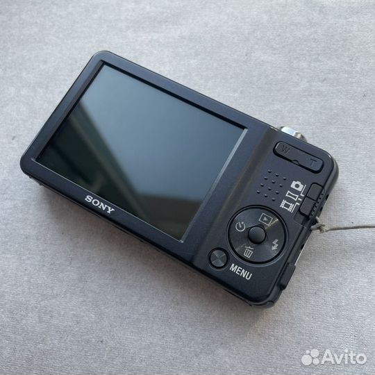 Sony cyber shot dsc w710