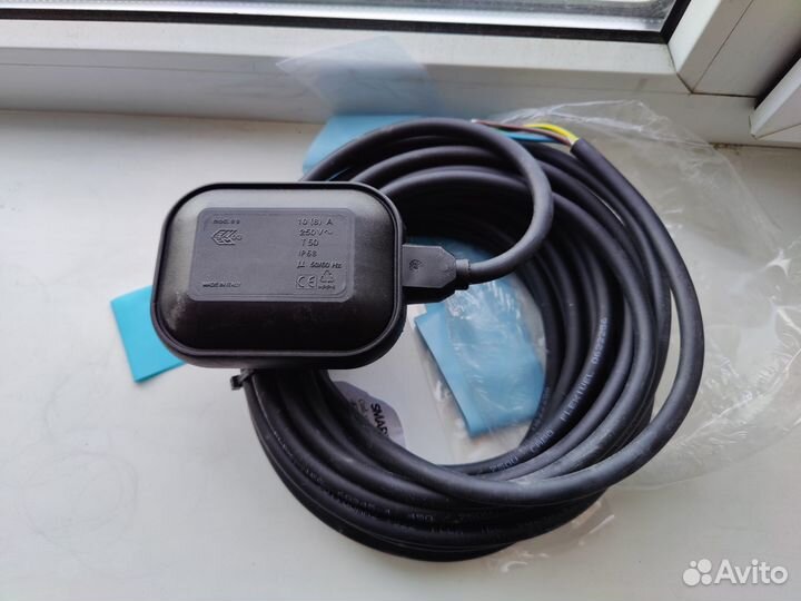 Поплавковый выключатель для насоса