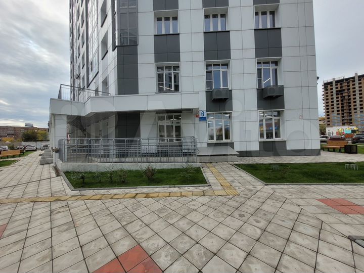 Торговая площадь, 56 м²