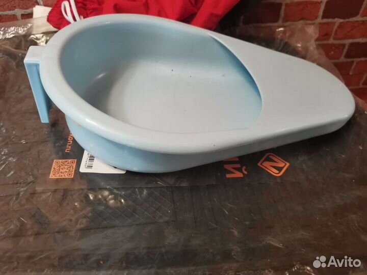 Утка для лежачих больных