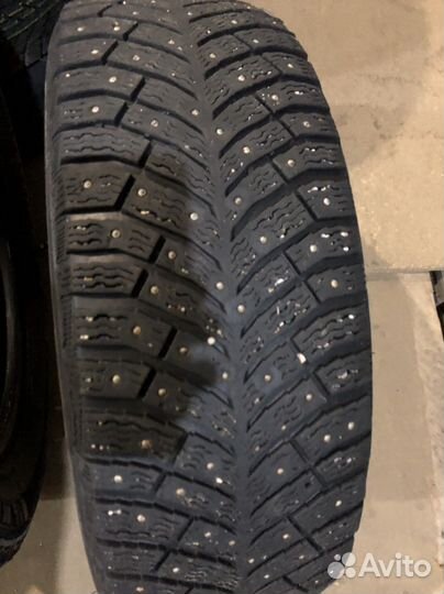 Michelin X-Ice North 4 215/60 R16 99T