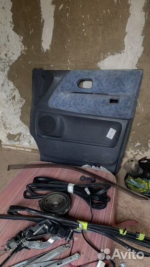 Правая дверь toyta town ace