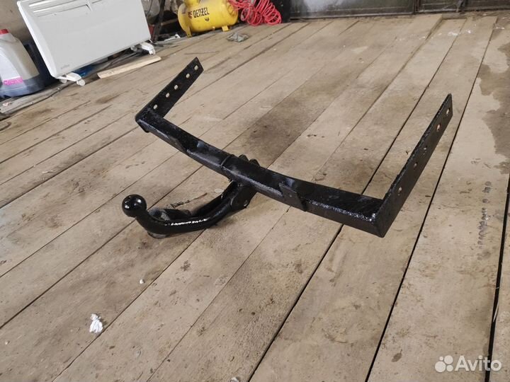 Фаркоп на LADA kalina 1