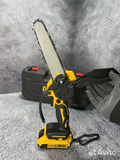 Сучкорез аккумуляторный Dewalt