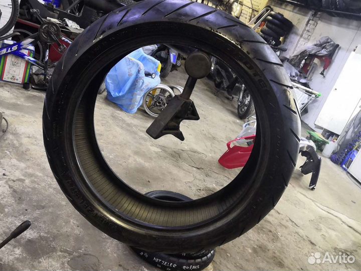 Metzeler Roadtec Z-8 180/55/17 Д29 (1м)