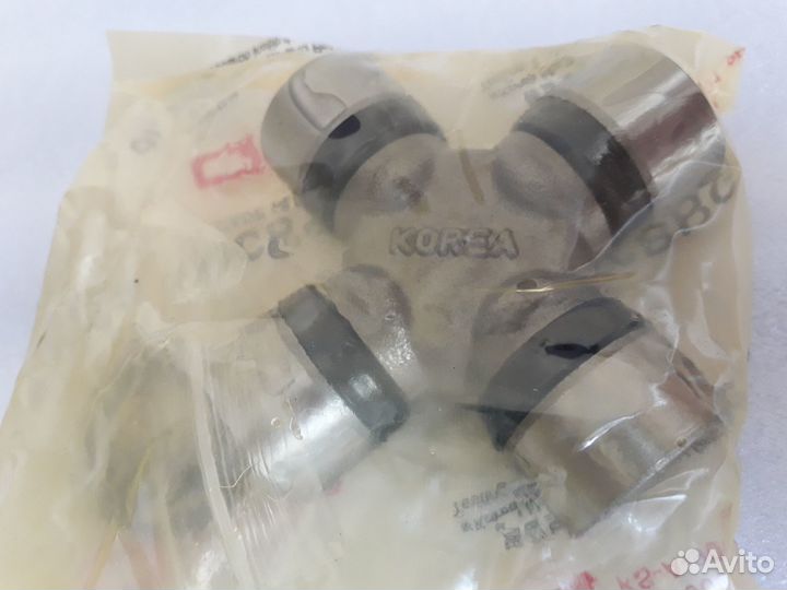 Крестовина кардана Grand Starex