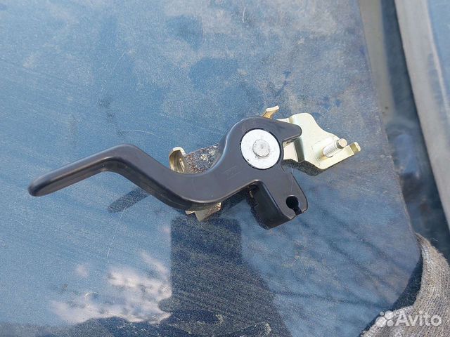 Ручка открытия багажника nissan almera classic