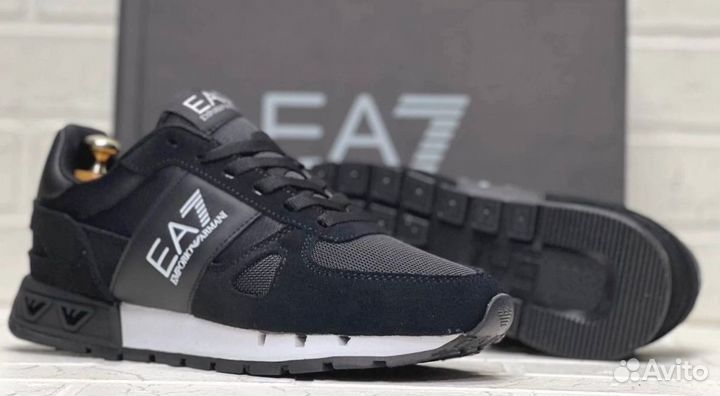 Кроссовки Armani