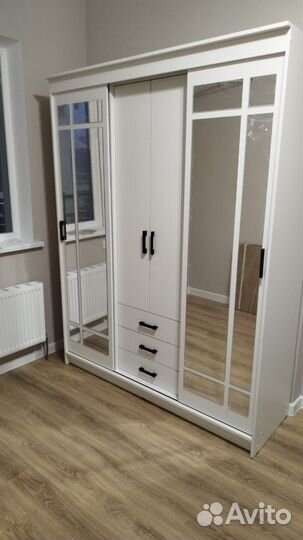 Шкаф купе Лорд Белый (новый)