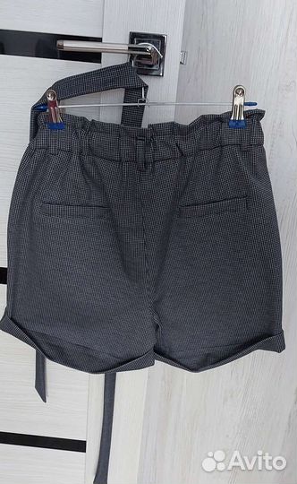 Шорты костюмные 27 размер