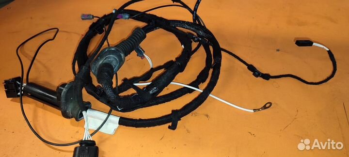 Проводка крышки багажника VAG Passat B7 3AF971148N