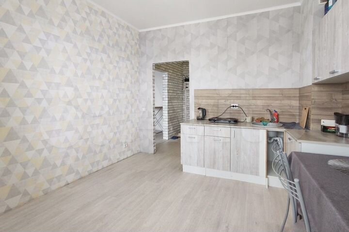 1-к. квартира, 42 м², 6/17 эт.