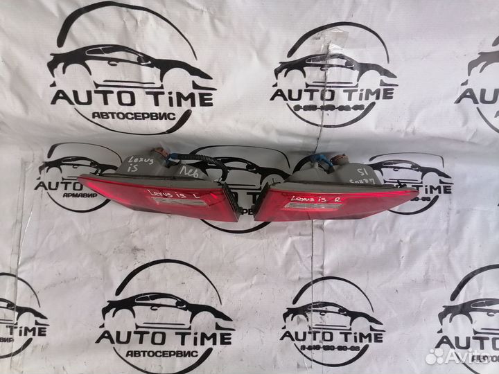 Задние фонари в крышку багажника lexus is