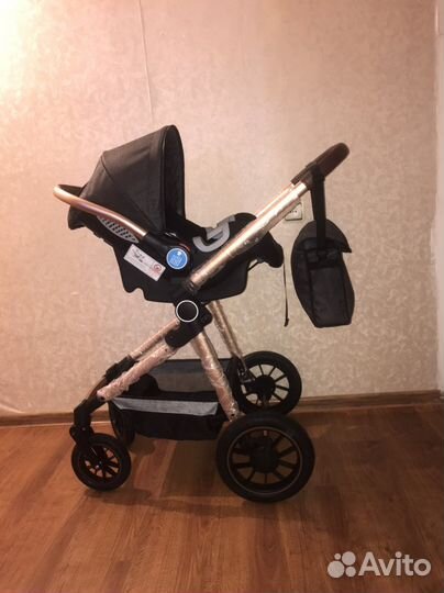 Коляска 3 в 1 новая