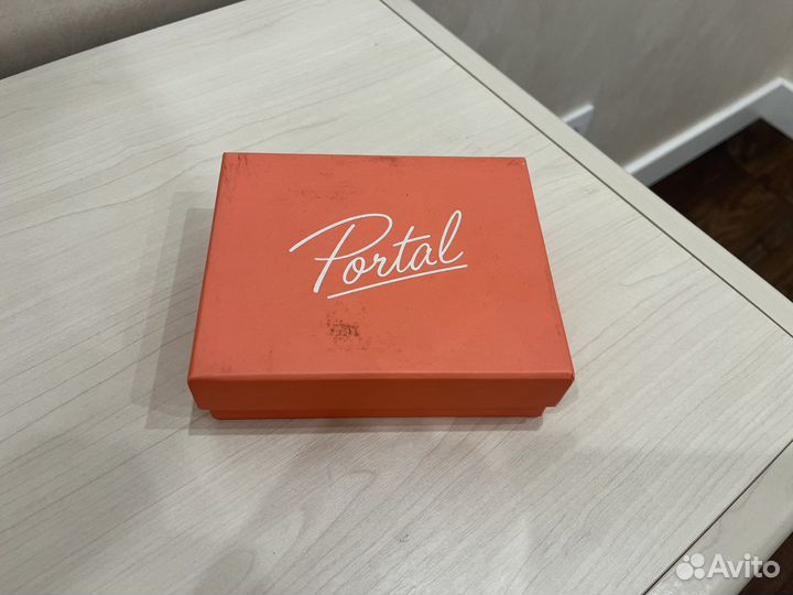 Чёрный ремень Portal