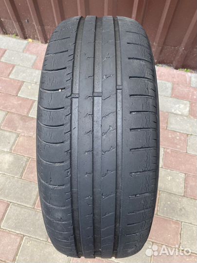 Hankook Kinergy Eco 215/65 R16