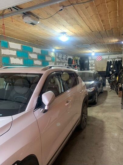 Коттедж 258 м² на участке 9 сот.