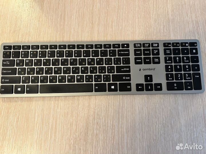Клавиатура беспроводная Gembird KBW-3 и мышь