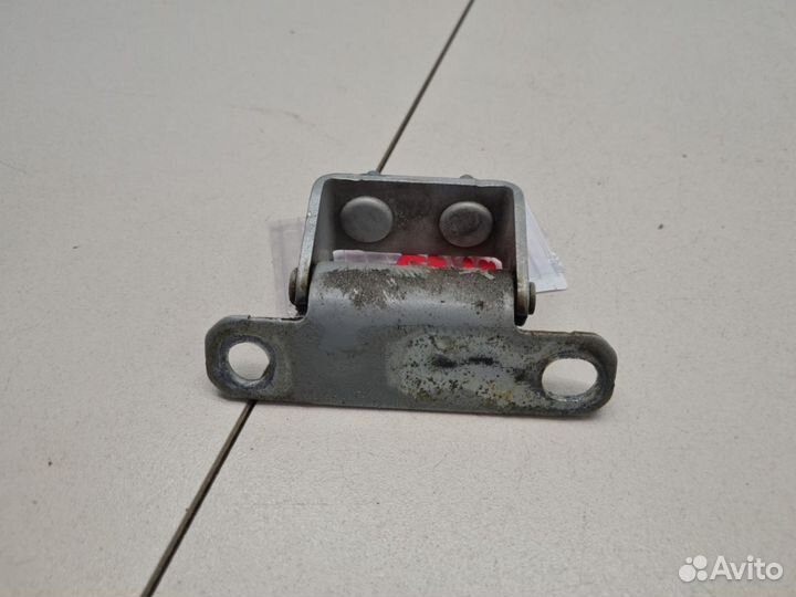 Петля двери багажника Hyundai Tucson JM 2004-2010