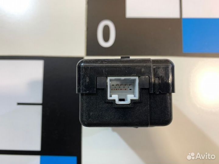 Кнопка запуска двигателя Kia Sportage 2010-2015