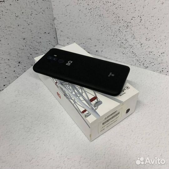 BQ 6042L Magic E 2/32 Гб Смартфон (Рассрочка/ 6142