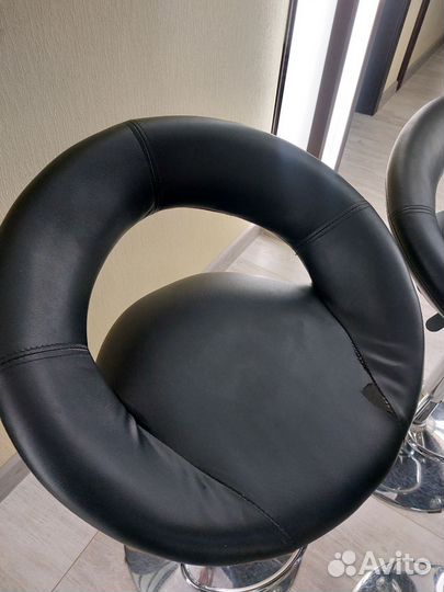 Барные стулья 4 штуки