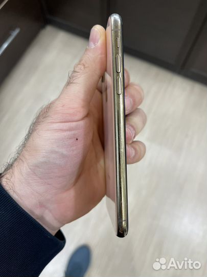 iPhone Xs, 64 ГБ