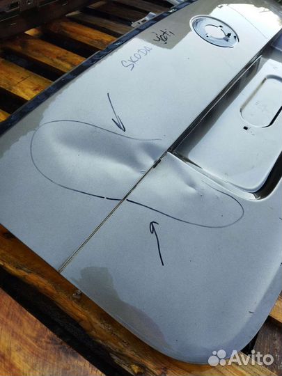 Крышка багажника Skoda Yeti 09-13