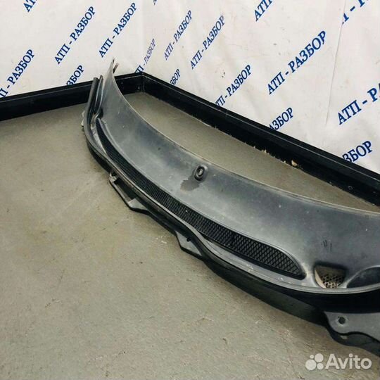 Volvo S60 Жабо накладка дворников (Авторазбор Атп)