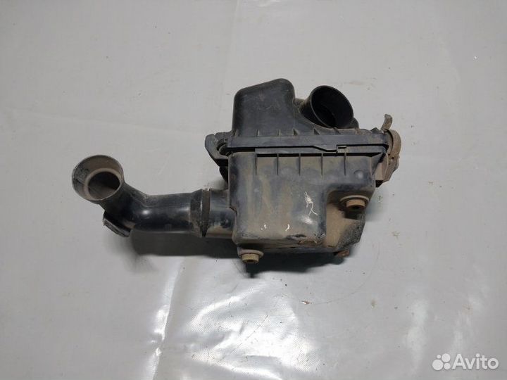 Корпус воздушного фильтра Geely Mk седан MR479QA