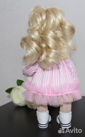 Кукла интерьерная